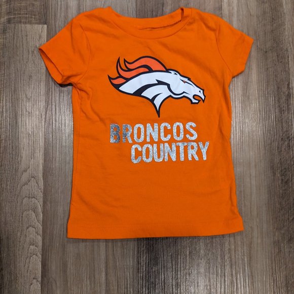 NEVER WORN Official NFL Bronco's 3T Shirt - Picture 4 of 4